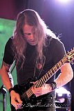 Narrow Edge (Witten Famous)
